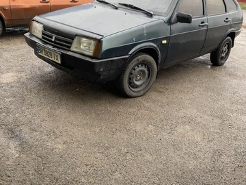 Авто ВАЗ 2109 1993 № 8300738