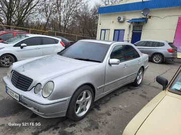 Авто Mercedes 320 2001 № 8300778