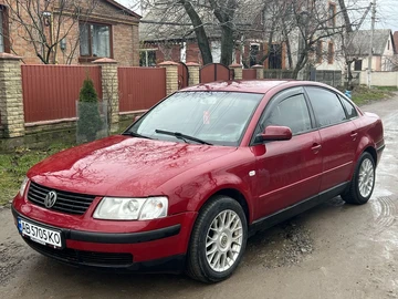 Авто Volkswagen Passat Sedan 1997 № 8300819