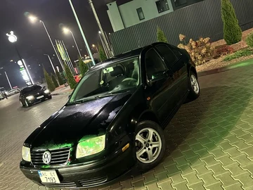 Авто Volkswagen Jetta 2002 № 8300846