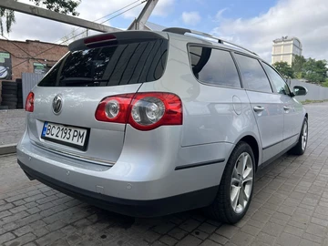 Авто Volkswagen Passat Variant 2009 № 8300885