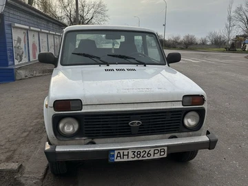 Авто ВАЗ 21214 2015 № 8300921