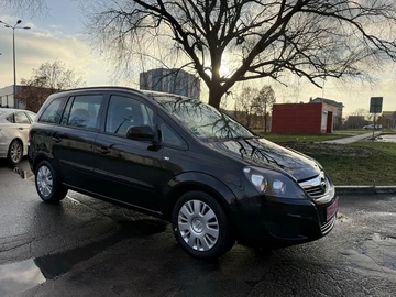 Авто Opel Zafira 2010 № 8300927