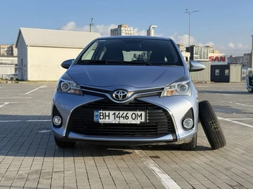 Авто Toyota Yaris 2015 № 8300958