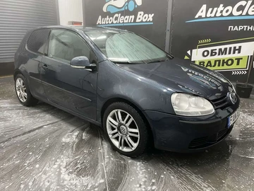 Авто Volkswagen Golf 2006 № 8300963
