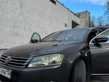 Авто Volkswagen Passat Sedan 2011 № 8300992