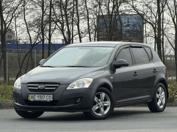 Авто KIA Cee X27 D 2008 № 8300999