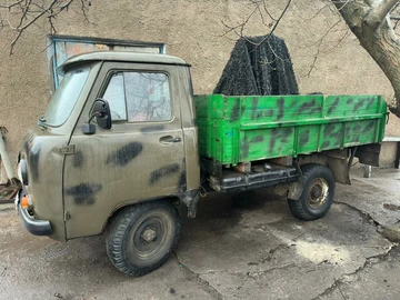 Авто УАЗ 3303 1988 № 8301009