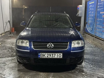 Авто Volkswagen Passat Variant 2005 № 8301205