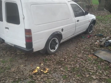 Авто Ford Escort 1997 № 8301233