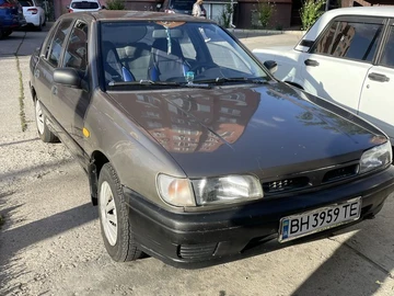 Авто Nissan Sunny 1992 № 8301318
