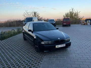 Авто BMW 5 Серия 2001 № 8301329
