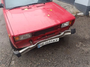 Авто ВАЗ 2105 1987 № 8301348