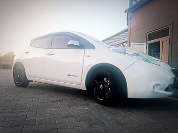 Авто Nissan Leaf 2017 № 8301625