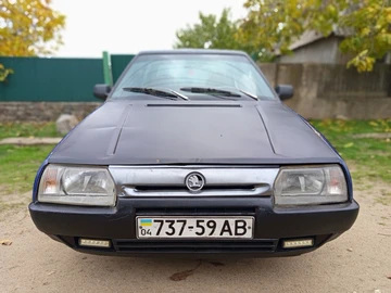 Авто Skoda Favorit 1992 № 8301697