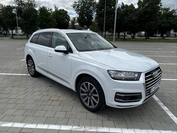 Авто Audi Q7 2018 № 8302033