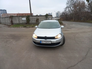 Авто Volkswagen Golf 2011 № 8302040