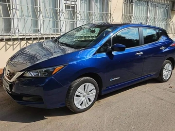 Авто Nissan Leaf 2018 № 8302041