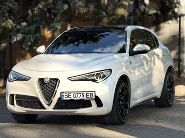 Авто Alfa Romeo Stelvio 2018 № 8302043