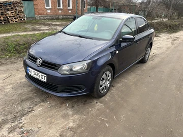 Авто Volkswagen Polo 2013 № 8302183