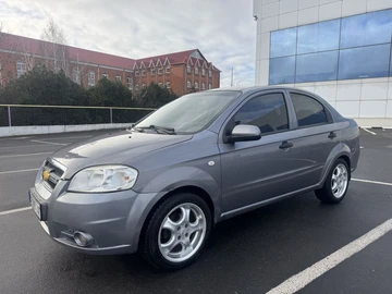 Авто Chevrolet Aveo 2007 № 8302363