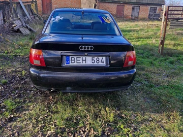 Авто Audi A4 1999 № 8302371