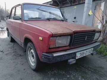 Авто ВАЗ 2107 1993 № 8302389