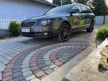 Авто Skoda Superb 2015 № 8302395