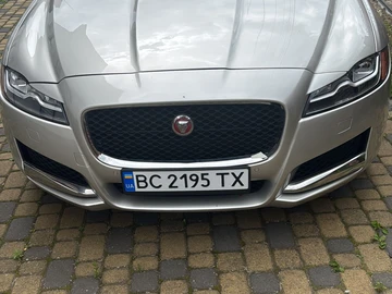 Авто Jaguar Xf 2017 № 8302396