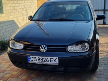 Авто Volkswagen Golf 2000 № 8302432