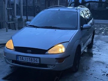 Авто Ford Focus 2000 № 8302448