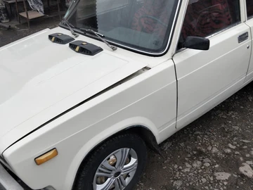 Авто ВАЗ 2105 1984 № 8302695