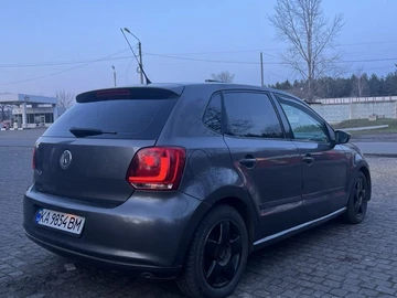 Авто Volkswagen Polo 2010 № 8302708