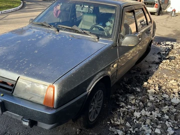 Авто ВАЗ 21099 2002 № 8302822