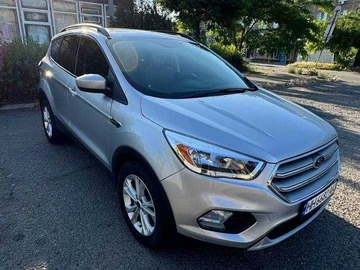 Авто Ford Escape 2018 № 8302857