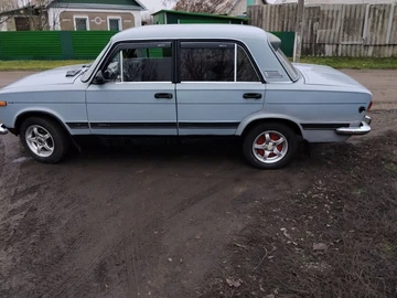 Авто ВАЗ 2103 1974 № 8302937