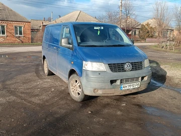 Авто Volkswagen Transporter 2006 № 8302960