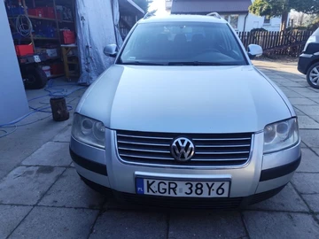 Авто Volkswagen Passat Variant 2004 № 8303117