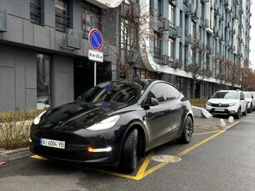 Авто Tesla Roadster 2022 № 8303126