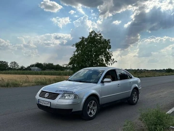 Авто Volkswagen Passat Sedan 2003 № 8303152