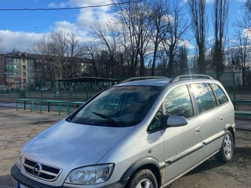 Авто Opel Zafira 2003 № 8303260
