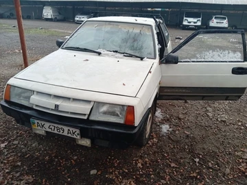 Авто ВАЗ 2108 1989 № 8303282