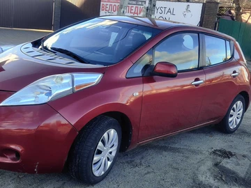 Авто Nissan Leaf 2013 № 8303385