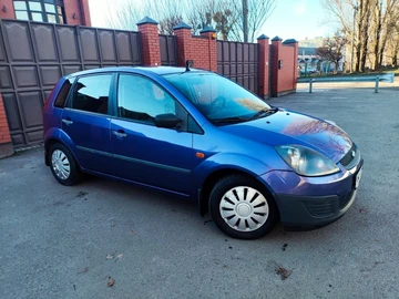 Авто Ford Fiesta 2007 № 8303404