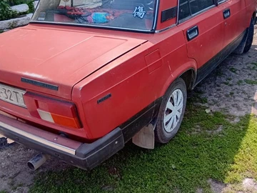 Авто ВАЗ 2105 1992 № 8303410