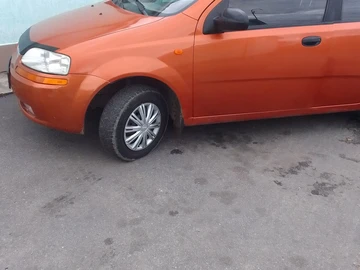 Авто Chevrolet Aveo 2005 № 8303425