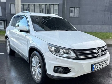 Авто Volkswagen Tiguan 2012 № 8303525