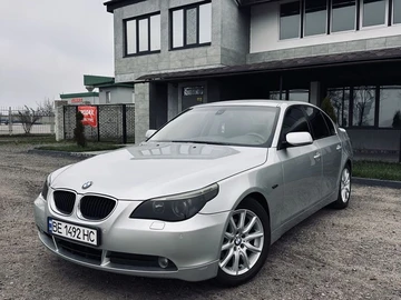 Авто BMW 5 Серия 2004 № 8303728