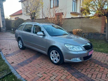 Авто Skoda Octavia 2010 № 8303975