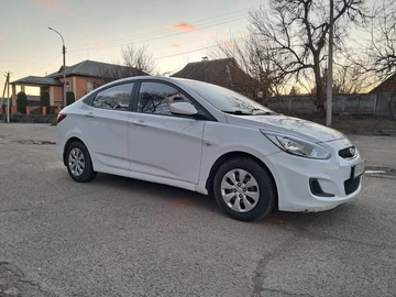 Авто Hyundai Accent 2017 № 8303976